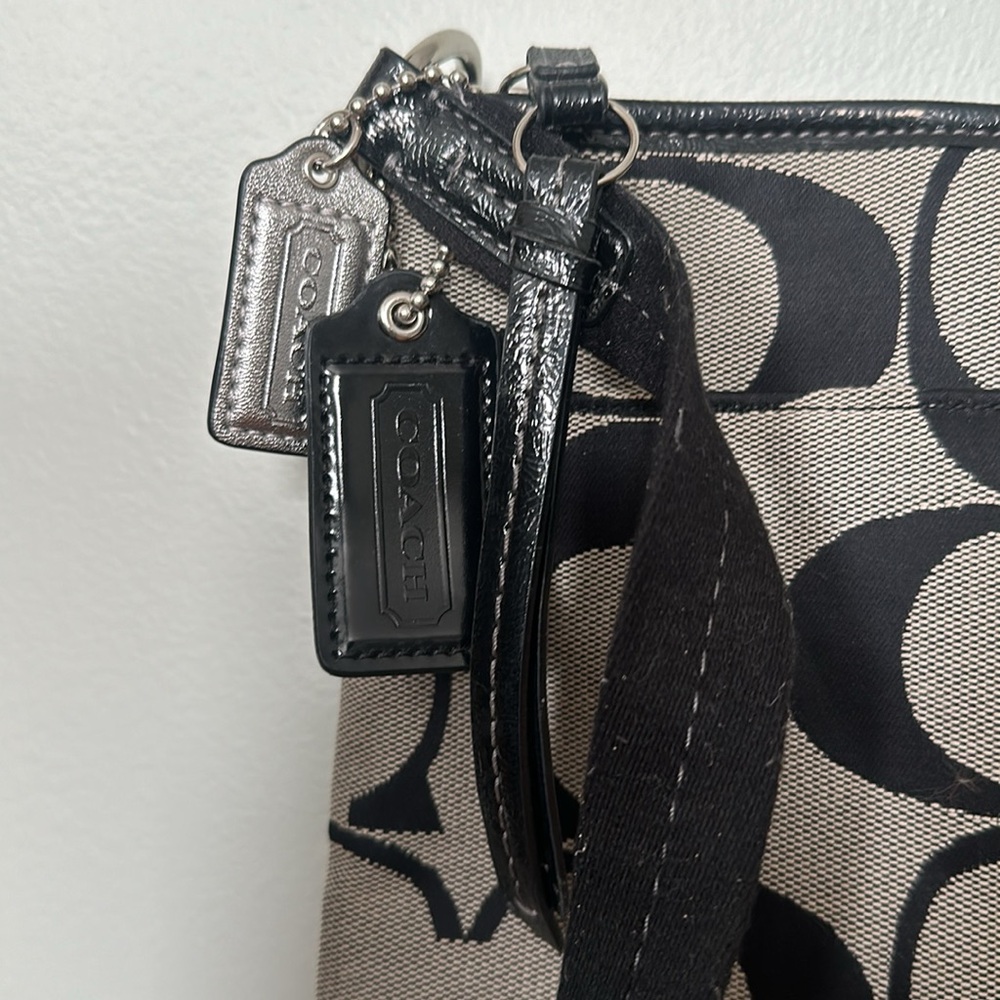 Coach Adjustable Strap Crossbody - Picture 5 of 6
